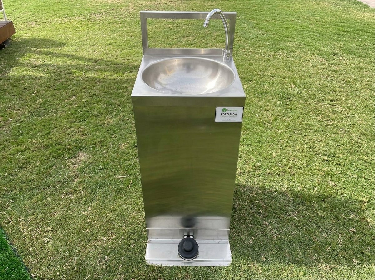 Portable handwash station in UAE